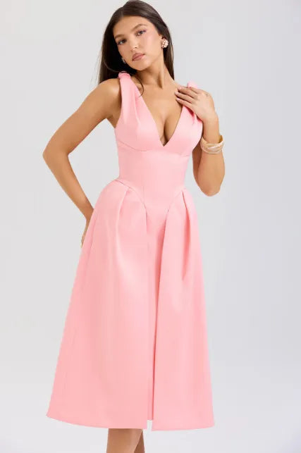 Robe midi plissée en satin pêche