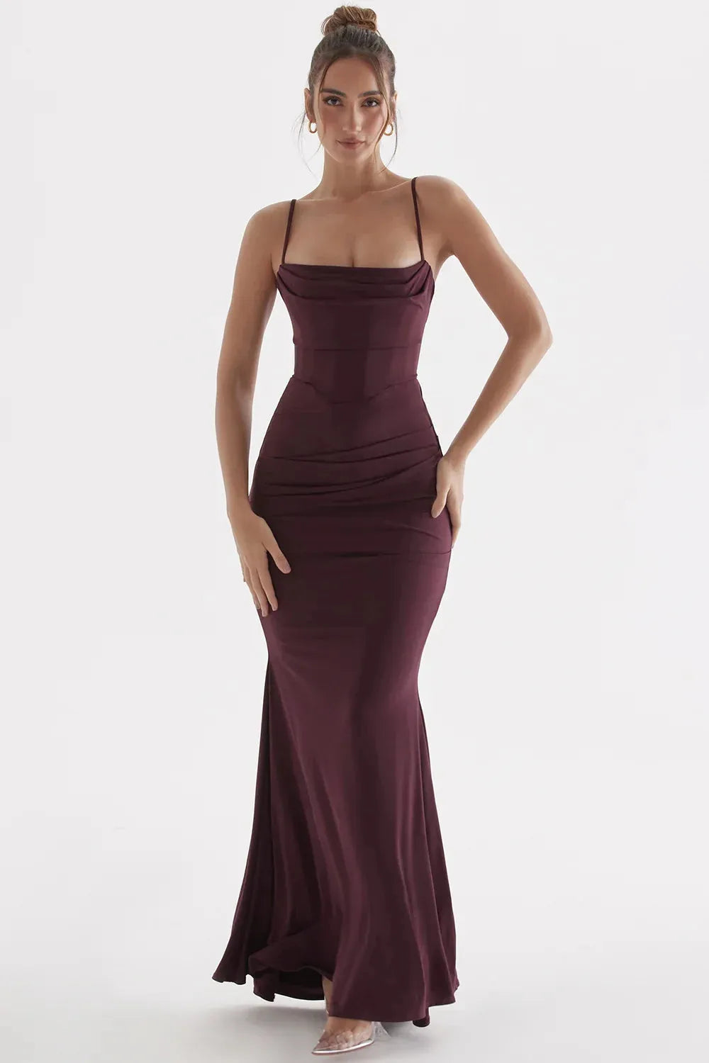 Langes Weinrotes Kleid Jamilly – Vielseitigkeit in jedem Detail
