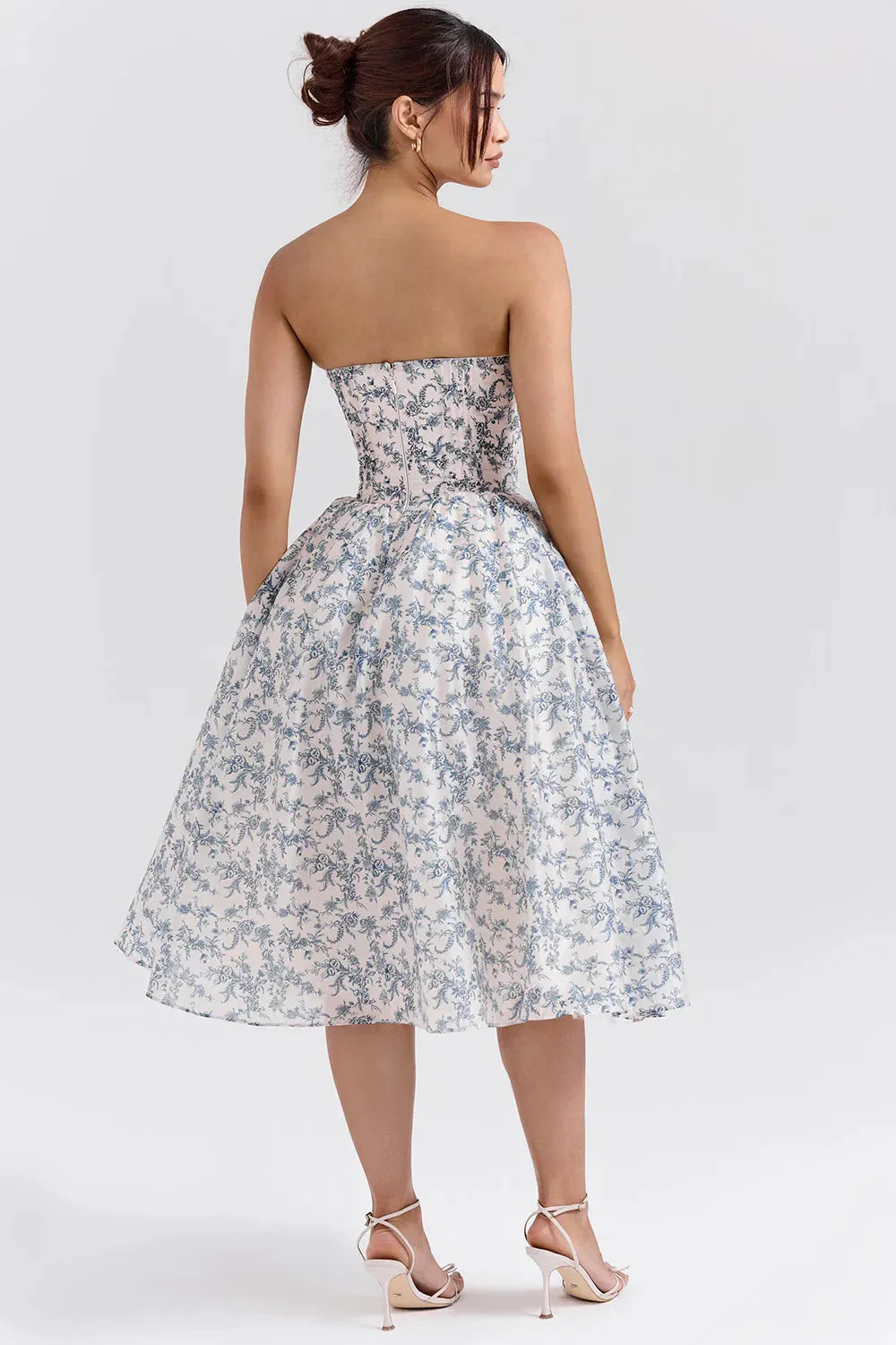 Robe fleurie mi-longue modèle Estefhanie