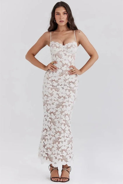 Robe blanche ajustée en dentelle pour mariage civil – Sophia