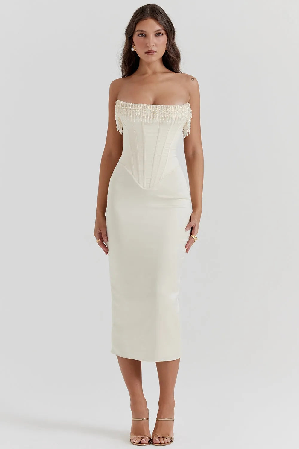 Elegantes weißes Midikleid mit Perlen – Modell Arizona