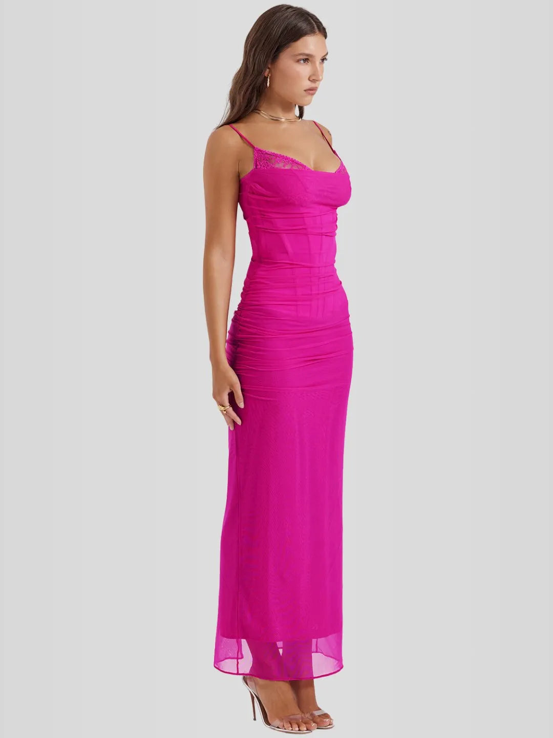 Nhayra – Langes, schmal geschnittenes Kleid