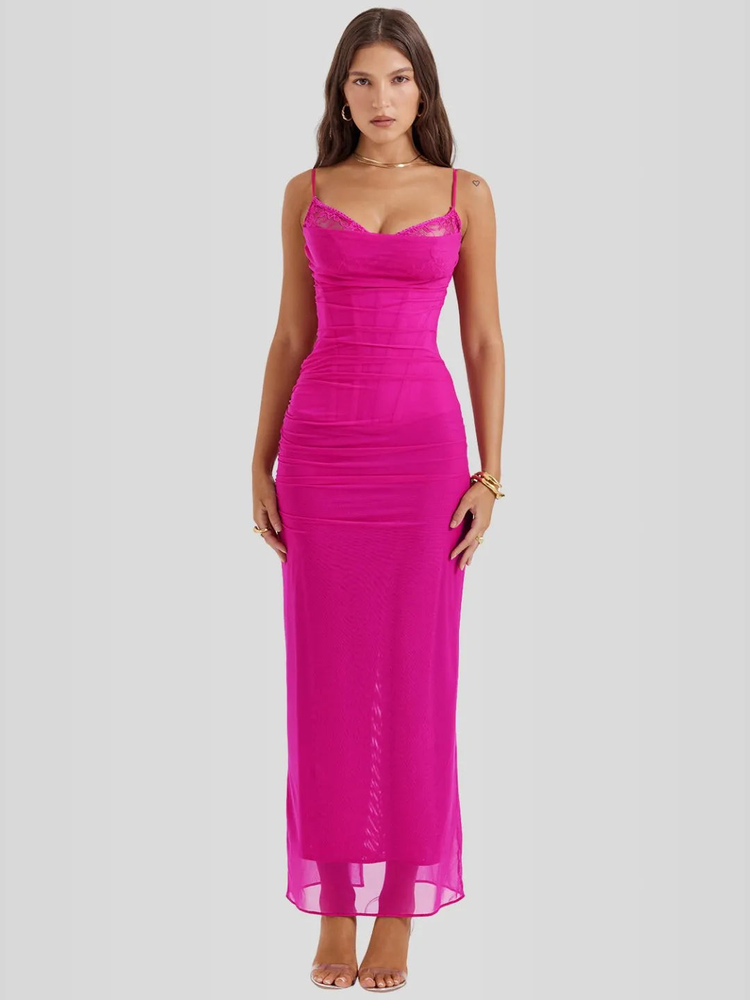 Nhayra – Langes, schmal geschnittenes Kleid
