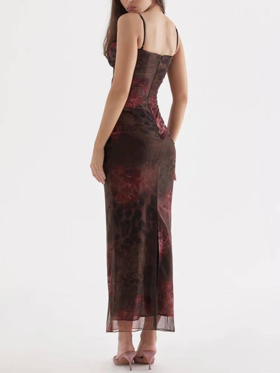 Nhayra – Langes, schmal geschnittenes Kleid