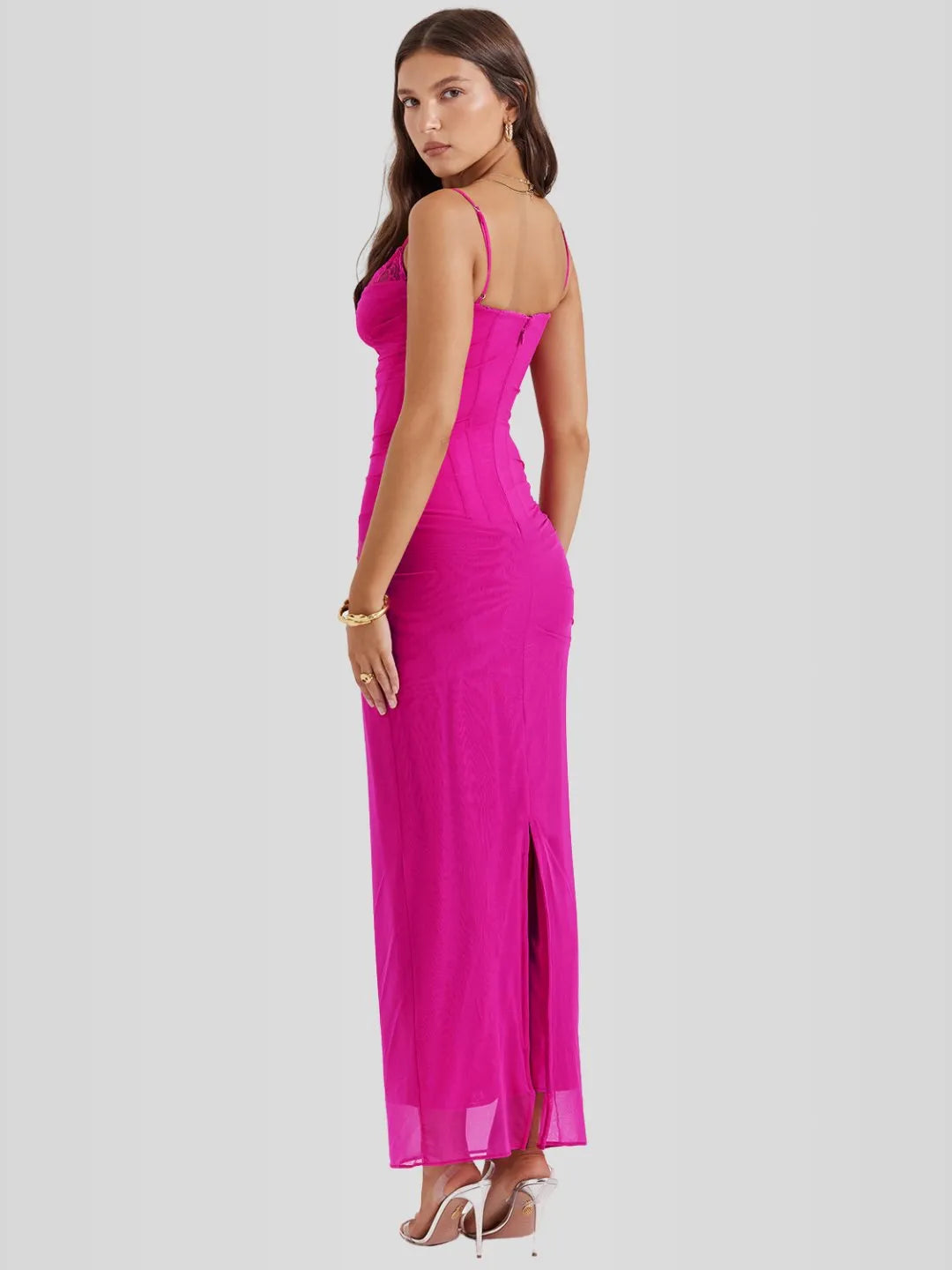 Nhayra – Langes, schmal geschnittenes Kleid