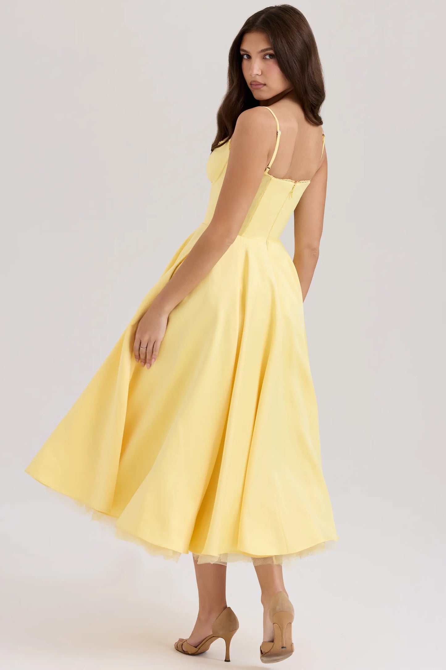 Cloe Midi Dress – The European Elegance You Deserve